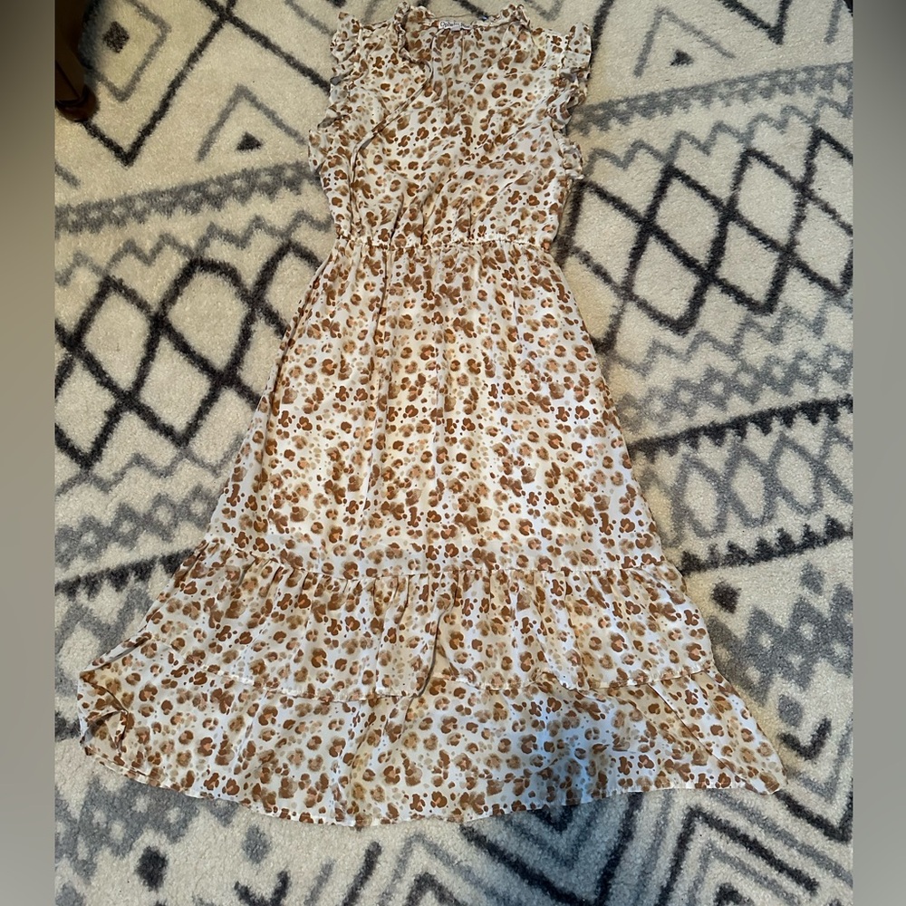 Adorable leopard print dress